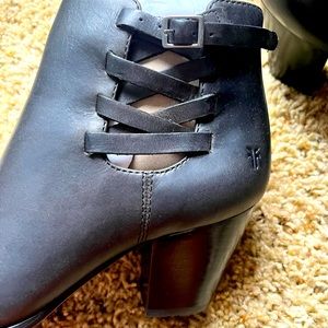 Authentic Frye Reed Strappy Booties